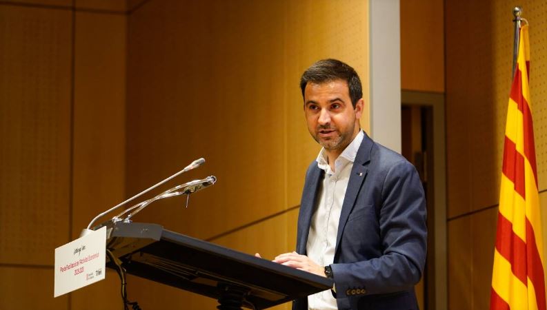 El Gobierno Catalán quiere acabar con la burocracia