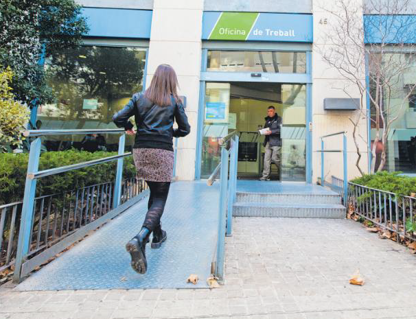 img Sabadell inicia l'any amb un lleuger repunt de l'atur 