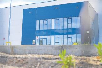 Tesla obre a Sabadell un centre de manteniment i venda de vehicles