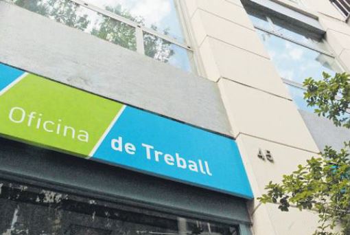 img Tres mesos consecutius d'augment dels aturats 